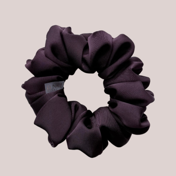 lunali-scrunchie-satyna-gorzka-czekolada